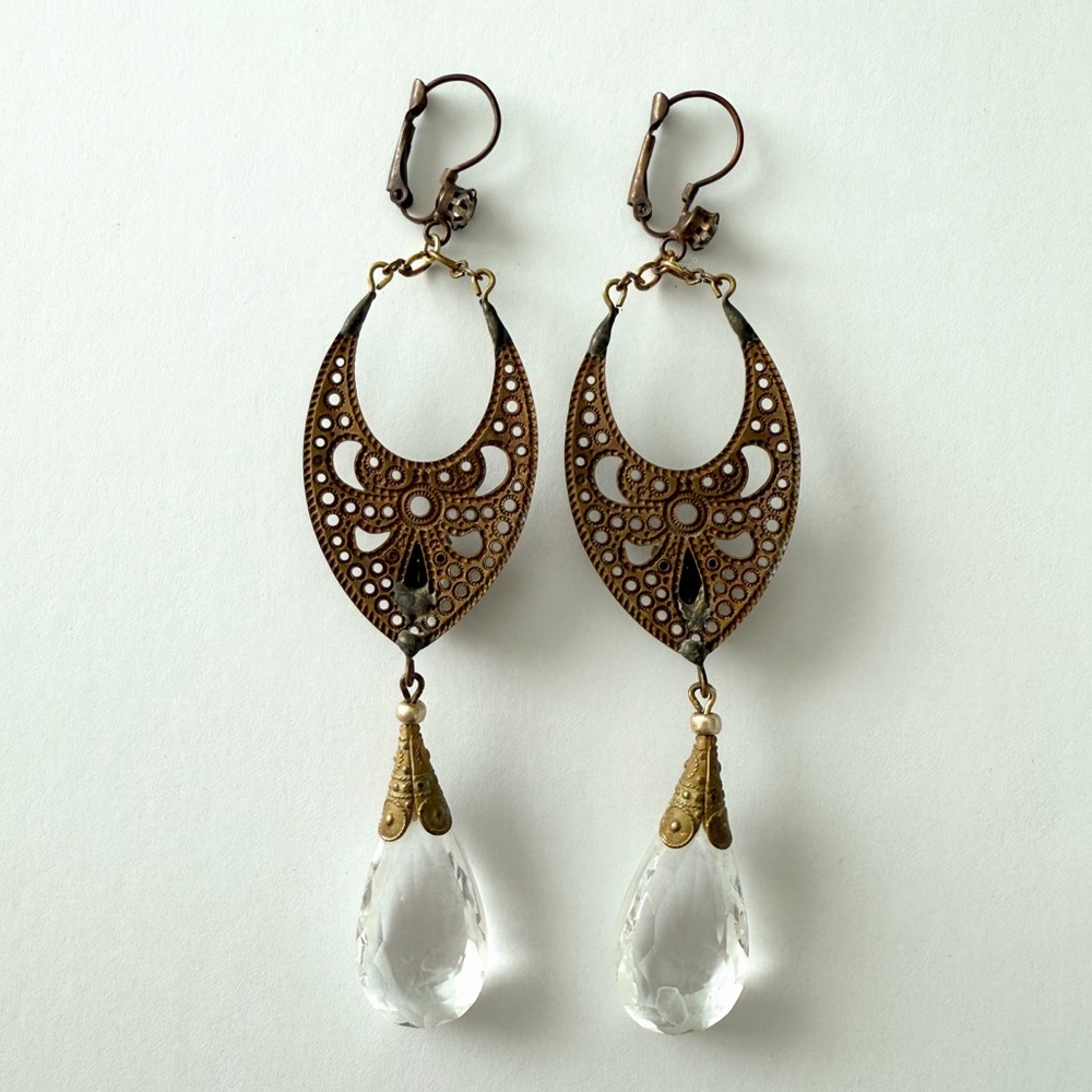 Large Vintage Czech Clear Glass Teardrop & Brass Filigree Dangle Drop Earrings - Picture 6 of 7